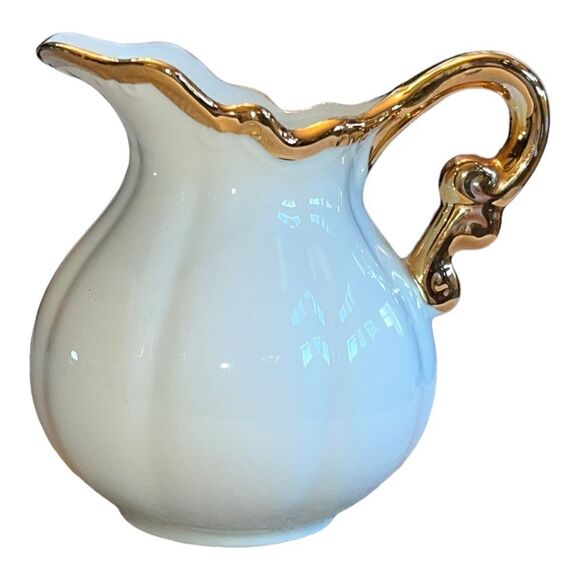 Richelieu Mini Creamer Pitcher 2180 Made In Japan Ceramic White - Picture 1 of 6